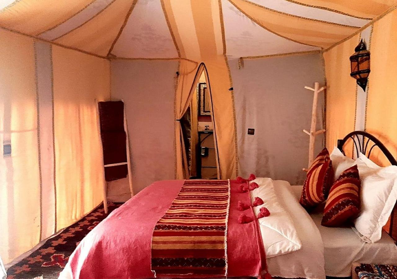 Merzouga Luxury Camp Bagian luar foto