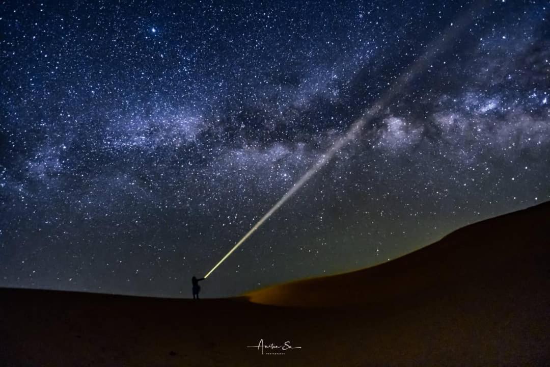 Merzouga Luxury Camp Bagian luar foto