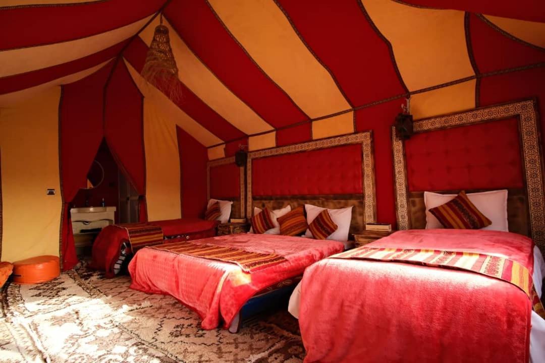 Merzouga Luxury Camp Bagian luar foto