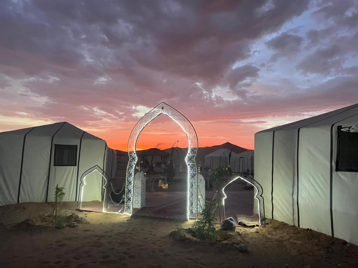 Merzouga Luxury Camp Bagian luar foto