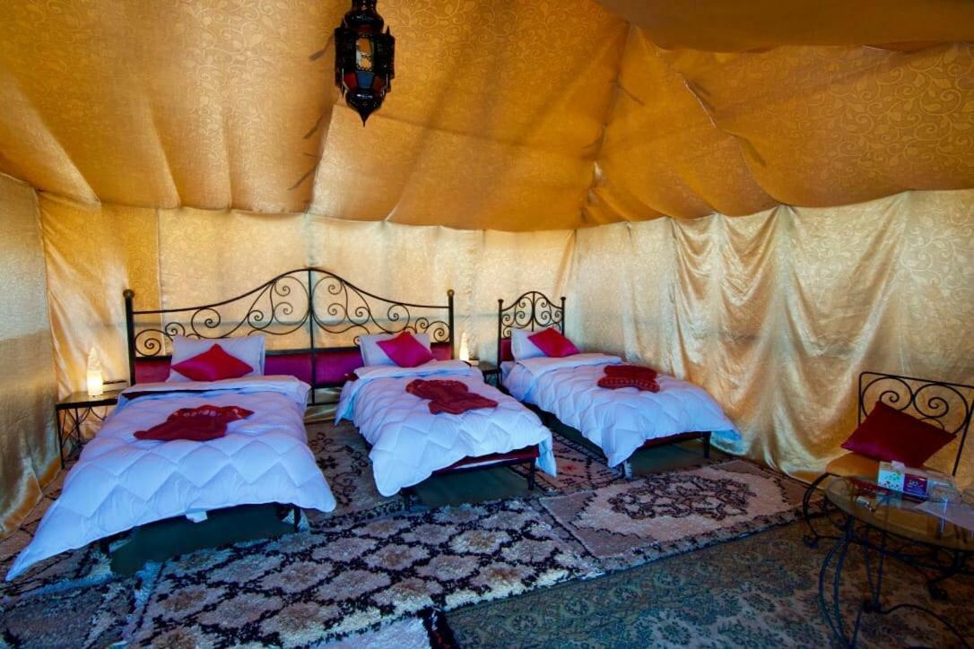 Merzouga Luxury Camp Bagian luar foto